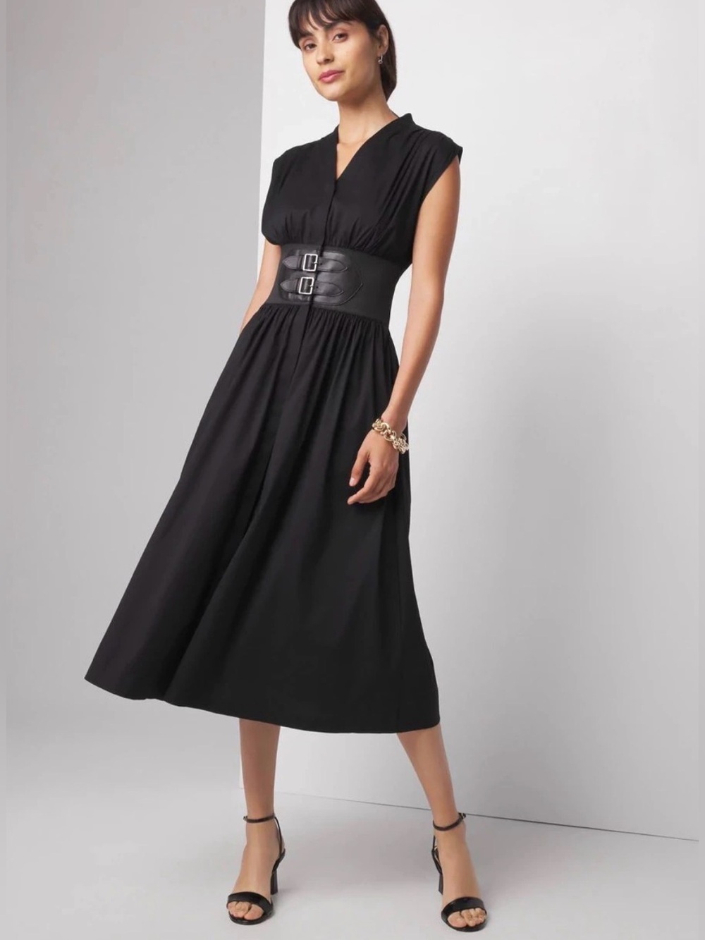 WHBM Black Belted Midi Dress V Neck Stretch Fit Flare Size 8